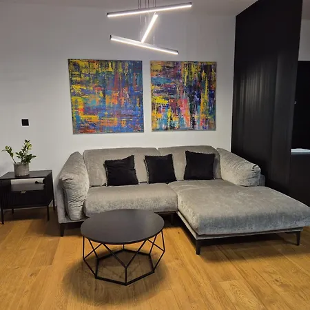 Wawel By Noah * Cracovie