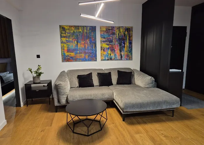 Wawel By Noah * Cracovie